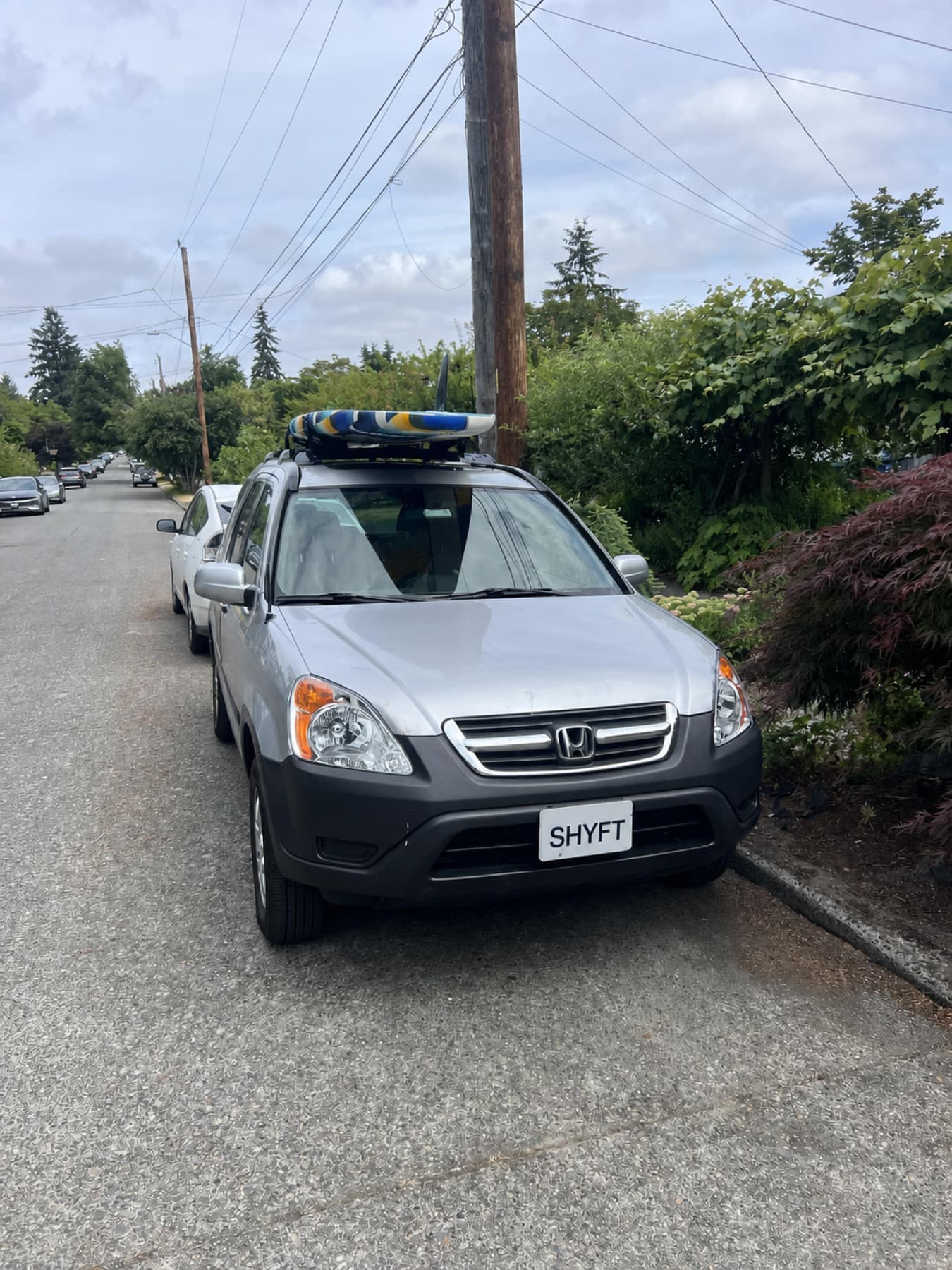 Ben's family 2002 Honda CR-V with a SHYFT privacy plate